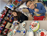 Second graders at Northwest Elementary School with food thumbnail245650